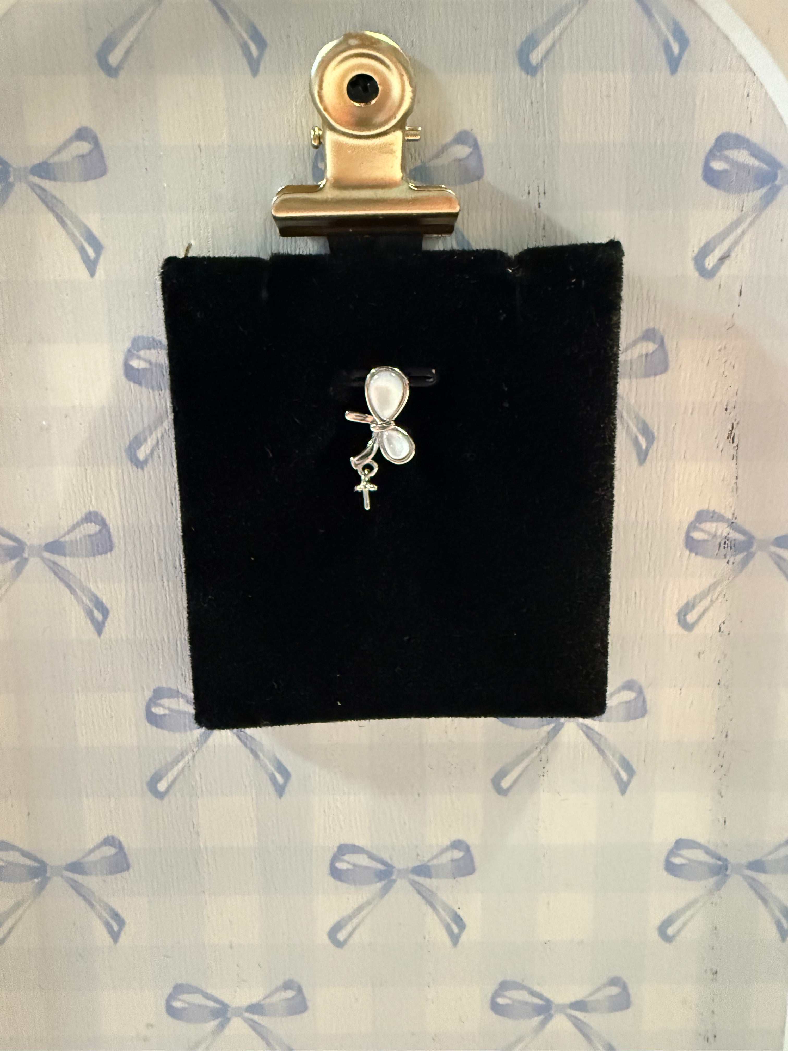 PM-112: Bow Dangle